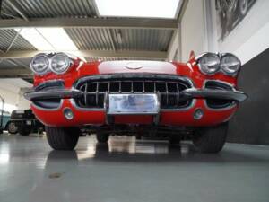 Image 27/50 of Chevrolet Corvette (1958)