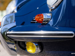 Image 26/57 of Porsche 356 C 1600 SC (1964)