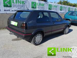 Afbeelding 6/10 van Volkswagen Golf Mk II GTi 16V 1.8 (1986)