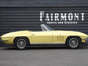 Image 5/40 of Chevrolet Corvette Sting Ray Convertible (1966)