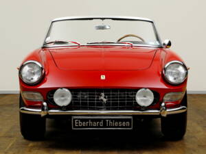 Imagen 6/26 de Ferrari 275 GTS (1965)