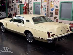 Imagen 2/49 de Lincoln Continental Mark V (1979)