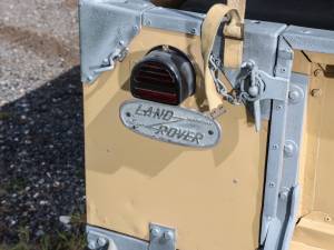 Image 2/16 of Land Rover 80 (1952)