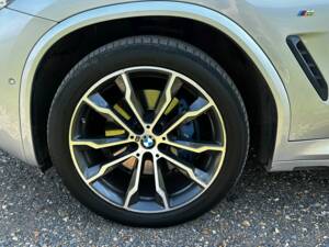 Image 24/64 de BMW X3 M Competition (2019)