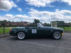 Bild 6/29 von MG MGC (1969)