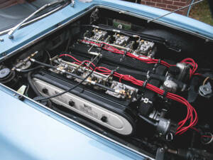 Bild 32/50 von Lamborghini 400 GT (2+2) (1967)