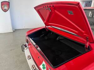 Bild 20/63 von Alfa Romeo Giulia 1300 GT Junior (1973)