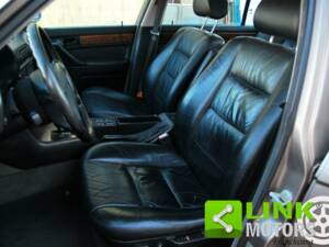 Bild 10/10 von BMW 750iL (1989)