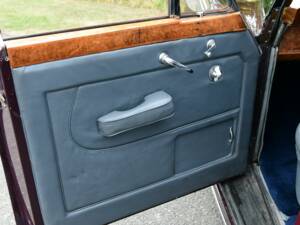 Immagine 43/66 di Rolls-Royce Silver Cloud II (1960)