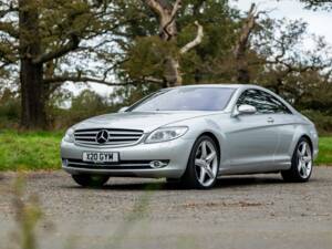 Bild 35/50 von Mercedes-Benz CL 500 (2009)