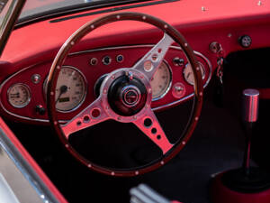 Bild 15/16 von Austin-Healey 3000 Mk II (BJ7) (1963)