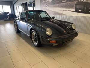 Bild 7/16 von Porsche 911 Carrera 3.2 (1988)