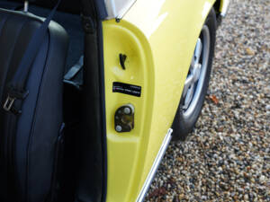 Image 34/50 of Porsche 911 2.4 T (1973)