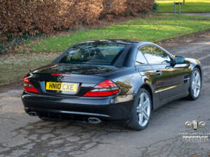 Image 4/10 of Mercedes-Benz SL 300 (2010)