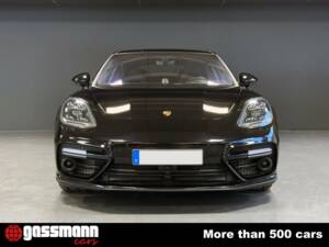 Afbeelding 2/15 van Porsche Panamera Turbo (2017)