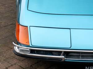 Image 30/65 of Ferrari 365 GTB&#x2F;4 Daytona (1972)