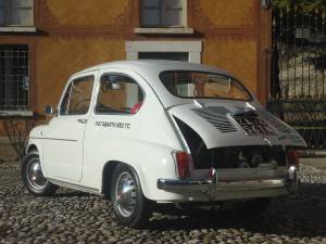 Immagine 11/42 di Abarth Fiat 850 TC (1964)