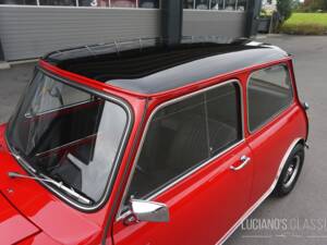 Image 26/92 of Morris Mini Cooper 1000 (1969)