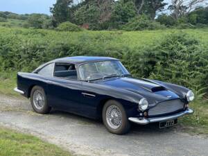 Image 4/12 of Aston Martin DB 4 (1959)