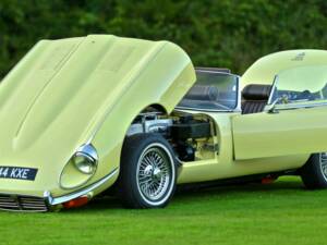 Imagen 15/50 de Jaguar E-Type V12 (1973)