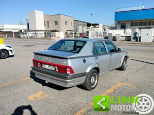 Image 5/10 of Alfa Romeo 75 1.8 (1991)