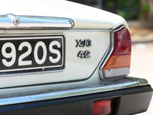 Immagine 17/20 di Jaguar XJ 6 L 4.2 (1978)
