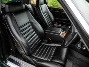 Image 18/45 de Jaguar XJRS 6.0 (1993)