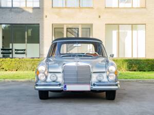 Bild 3/38 von Mercedes-Benz 300 SE (1966)