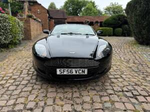 Image 2/32 of Aston Martin DB 9 Volante (2006)