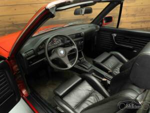 Bild 2/19 von BMW 325i (1987)