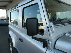 Bild 14/20 von Land Rover Defender 90 TD4 (2008)