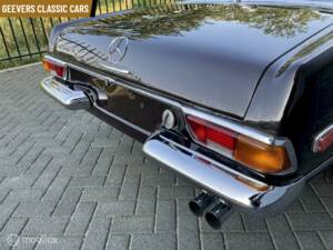 Bild 11/15 von Mercedes-Benz 280 SL (1970)