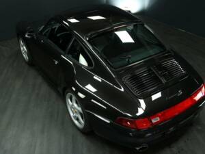 Imagen 26/30 de Porsche 911 Carrera S (1997)