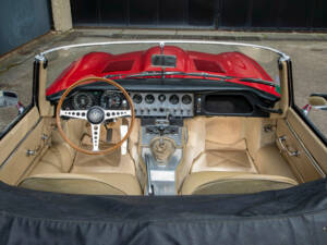 Image 10/11 of Jaguar E-Type 3.8 Flat Floor (1962)