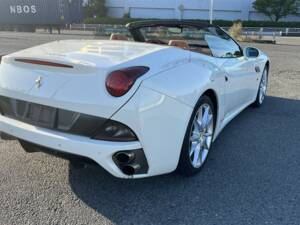 Imagen 6/36 de Ferrari California (2010)