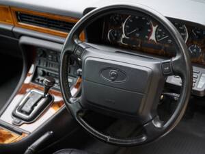 Immagine 6/8 di Jaguar XJ12 6.0 (1994)