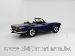 Image 2/15 of Triumph TR 6 (1971)