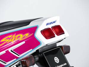 Image 33/50 of Suzuki DUMMY (1992)