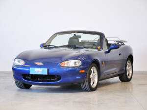 Image 14/47 of Mazda MX-5 1.8 (1999)