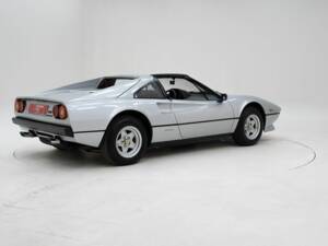 Image 2/15 of Ferrari 308 GTS Quattrovalvole (1983)