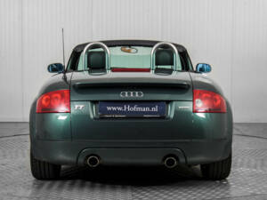 Image 13/50 of Audi TT 1.8 T quattro (2000)