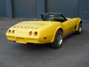 Image 6/17 of Chevrolet Corvette Stingray (1974)