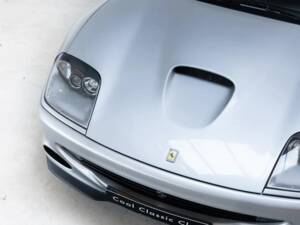 Afbeelding 23/36 van Ferrari 550 Maranello (1999)