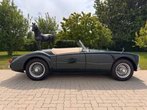 Image 59/79 of MG MGA 1600 (1961)