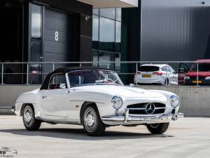 Image 7/48 of Mercedes-Benz 190 SL (1958)