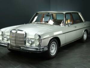 Image 1/30 of Mercedes-Benz 300 SEL 6.3 (1970)