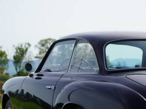 Image 15/74 de Alfa Romeo 1900 C Super Sprint Berlina (1954)