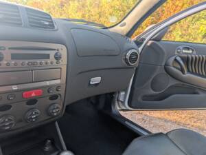 Bild 45/111 von Alfa Romeo 147 3.2 GTA (2002)