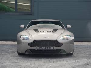 Immagine 7/50 di Aston Martin V12 Vantage S (2014)