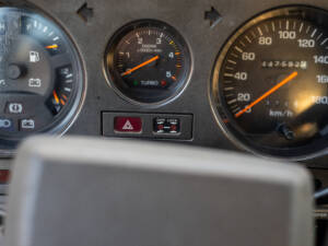 Image 78/100 of Toyota Land Cruiser HJ61 GX (1987)